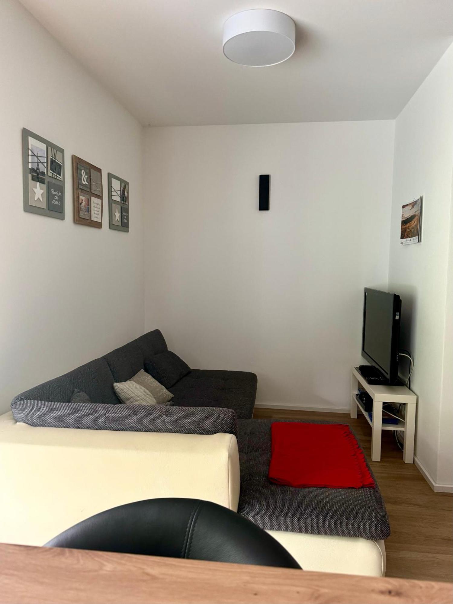 Wohnung Am Wald Geisa エクステリア 写真